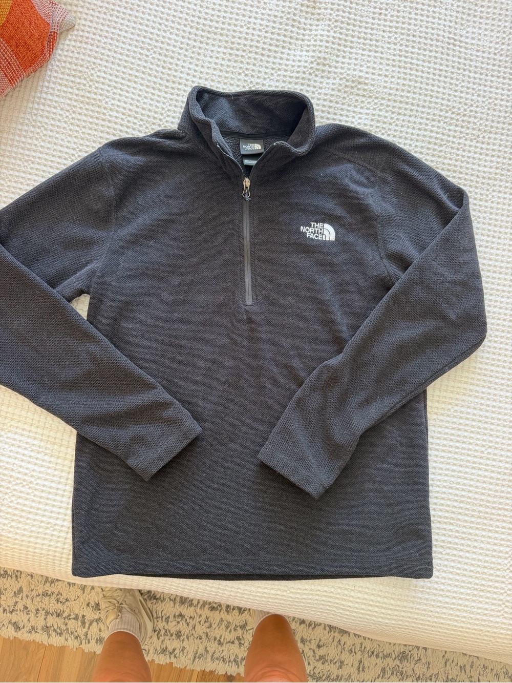 The North Face Men’s Charcoal Zip-Up Fleece Pullover